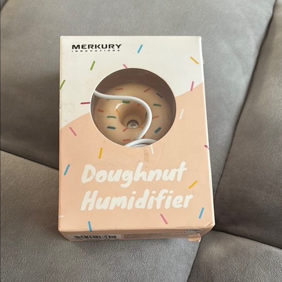 Merkury Doughnut Humidifier - Picture 1 of 7